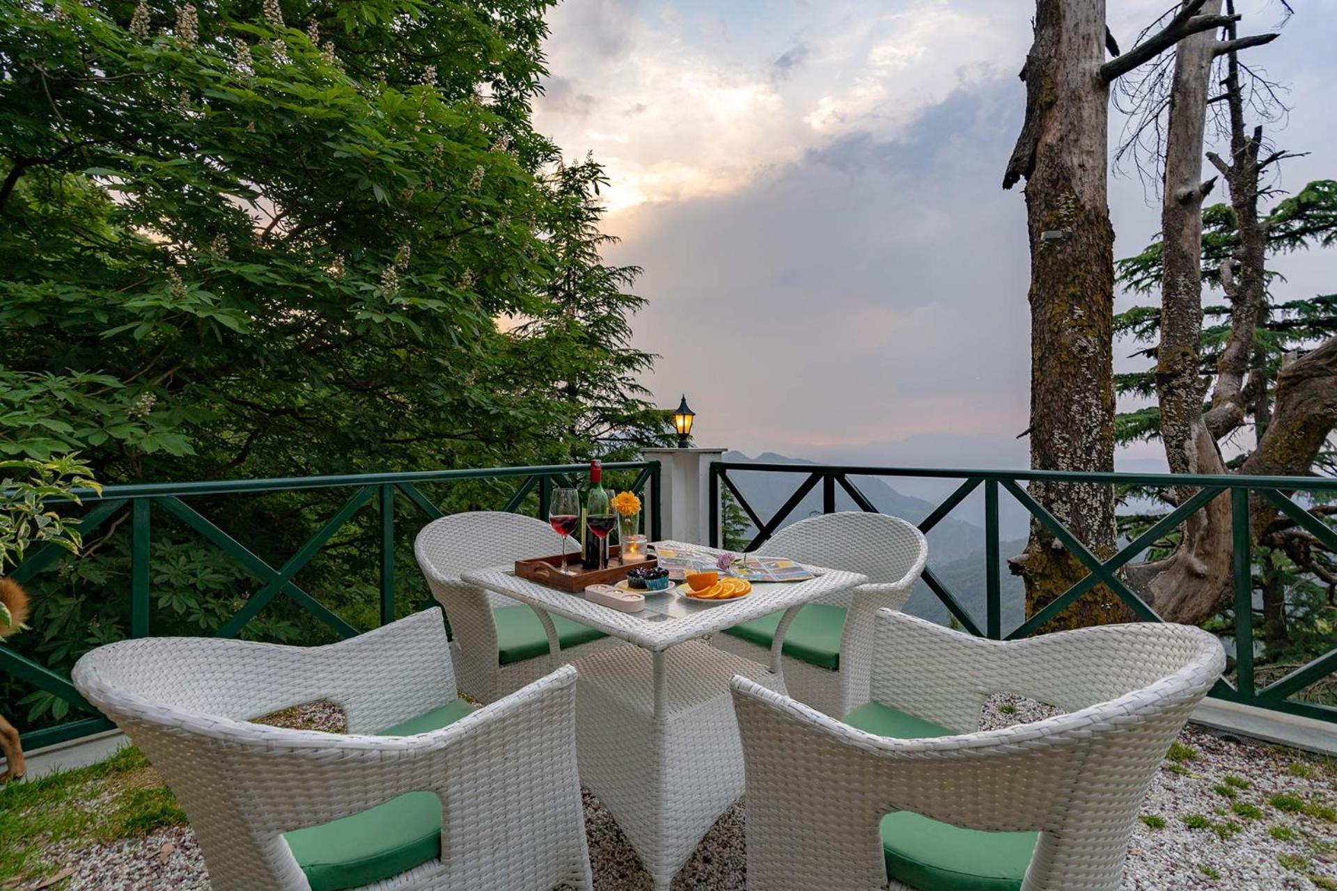 Stayvista Mellow Cottage Scenic View Near Mall Road Mussoorie Eksteriør billede
